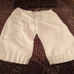 Liz Claiborne “Michaela” crop pant. Size 16